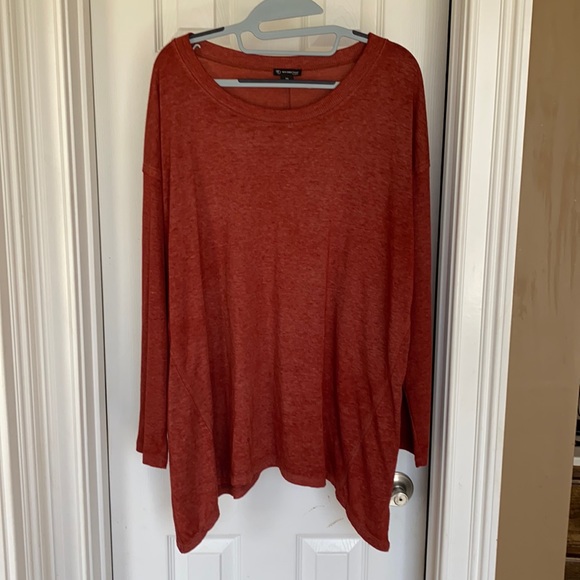 new directions Tops - Ladies Top 2X New Directions Like New Rust color